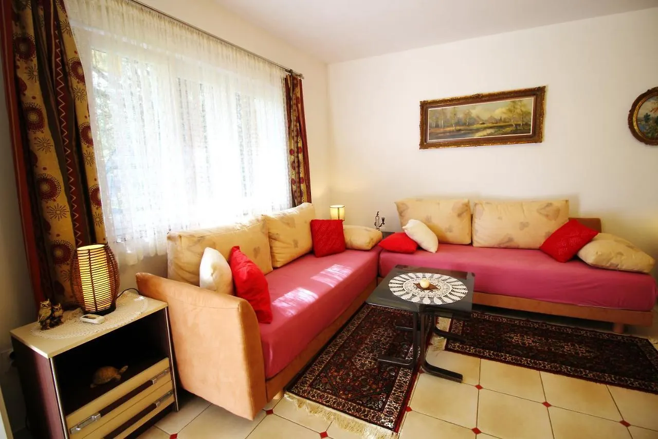 Apartment Duda Petrcane 0*,